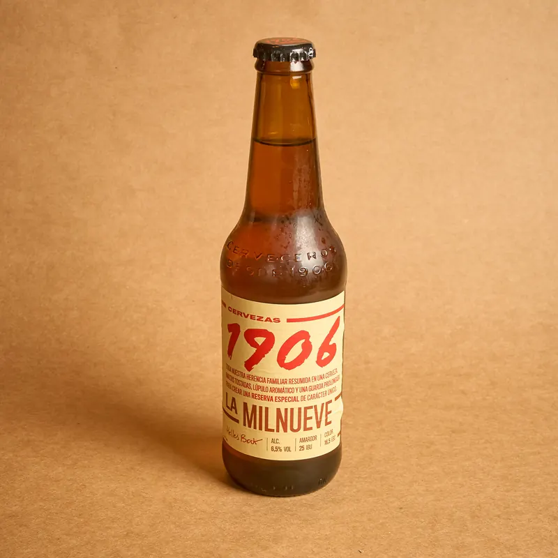 Cerveza 1906 fría, Tronco Grill